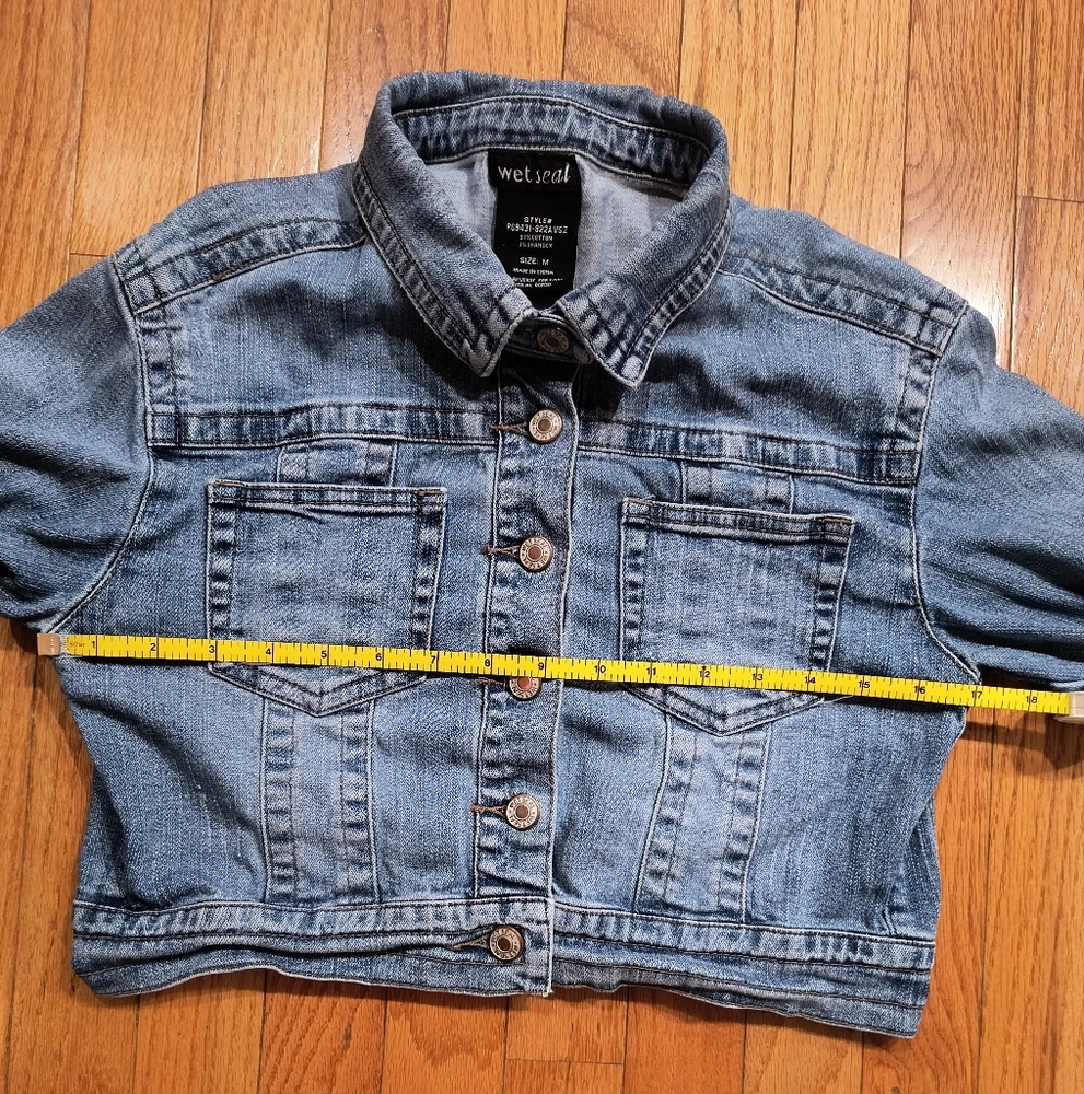 Wet Seal Cropped Denim Blue Jean Jacket, Women's Size Medium - Picture 9 of 16